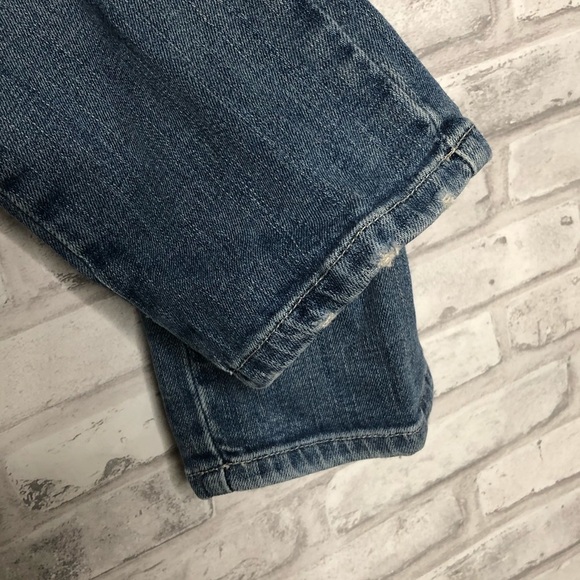 JLo faded distressed capris, size 3 - Picture 5 of 8